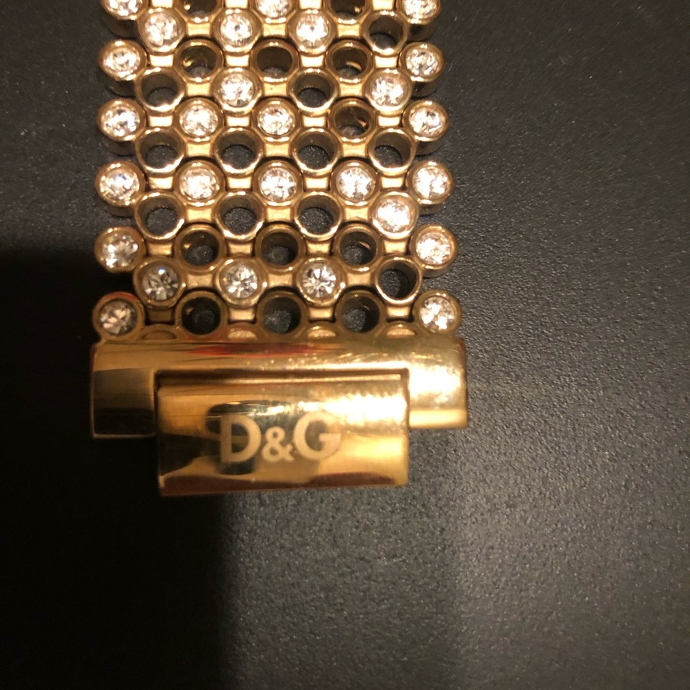 D&G - Picture 2 of 6
